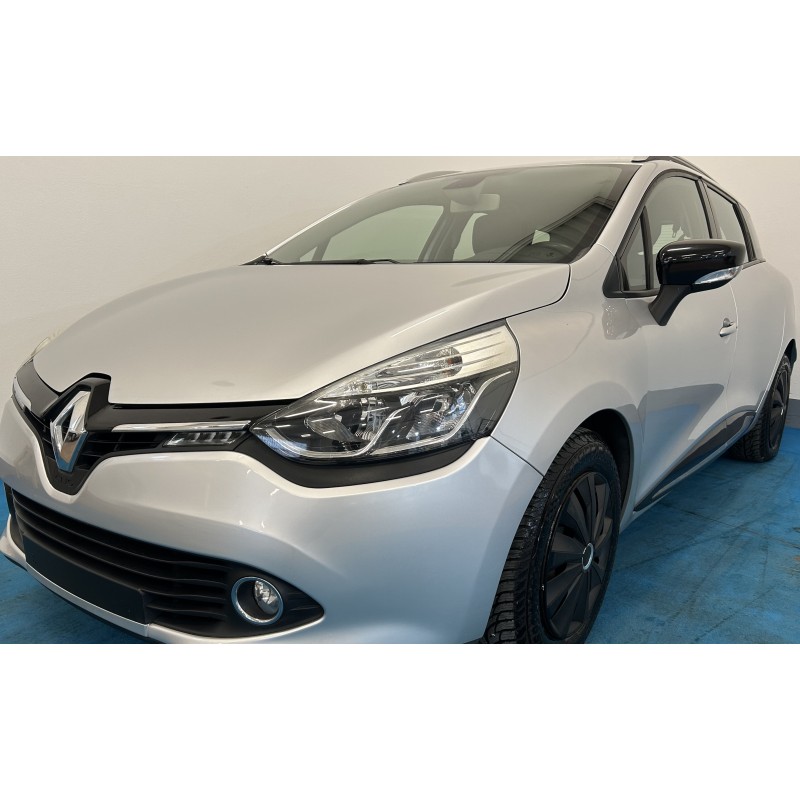 𝐑𝐄𝐍𝐀𝐔𝐋𝐓 𝐂𝐋𝐈𝐎